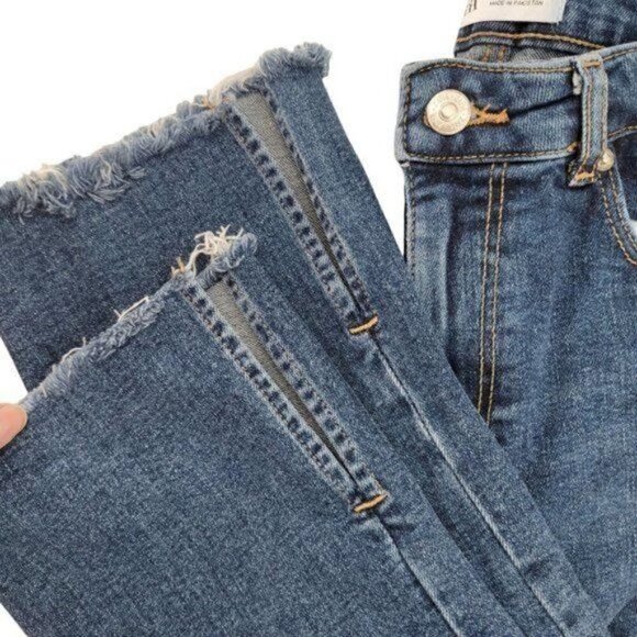 Zara  Medium Blue Fray Split Hem Jeans - Picture 10 of 10